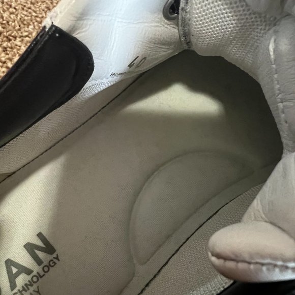 Hogan | Shoes | Hogan White Black Logoembroidered Lowtop  Hogan White & Black Logo-embroidered low-top sneakers